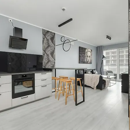 Kasprowicza 20 Swimming Pool By Jantar * Колобжег