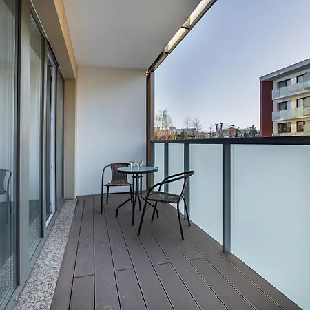 Kasprowicza 20 Swimming Pool By Jantar * コウォブジェク