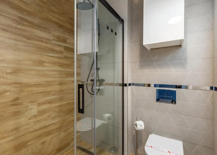 Kasprowicza 20 Swimming Pool By Jantar *