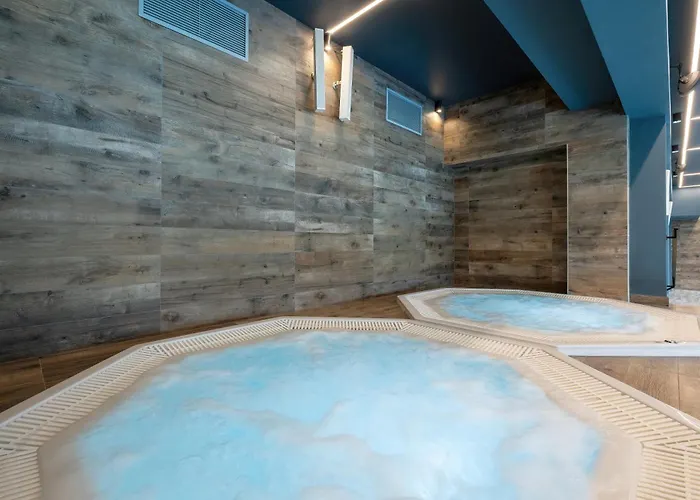 Kasprowicza 20 Swimming Pool By Jantar *